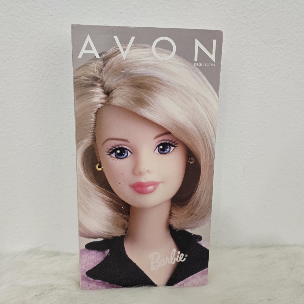 1998 AVON Representative Barbie Doll Blonde Mattel